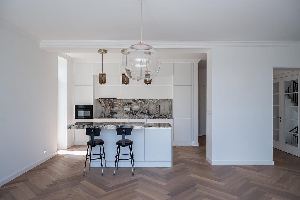 Exklusive und großzügige Maisonette-Wohnung in der Leipziger Südvorstadt 6 Architektur - Immobilie - Kueche 2 3